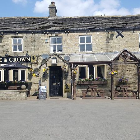 The Rose And Crown Hotel Huddersfield Exterior foto